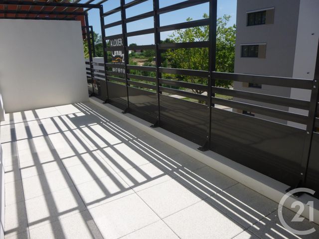 Appartement F2 à louer - 2 pièces - 44.2 m2 - ST JEAN DE VEDAS - 34 - LANGUEDOC-ROUSSILLON - Century 21 Védas Immo